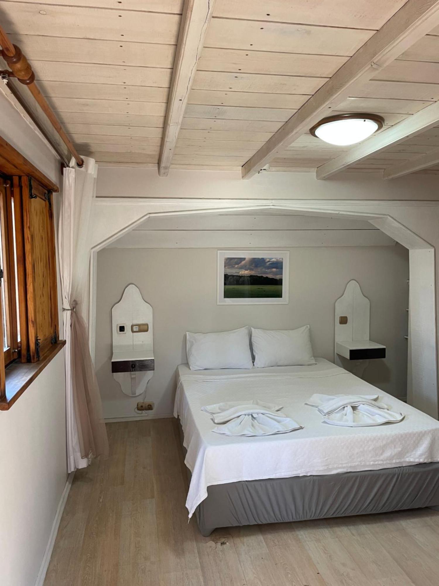 Ata Boutique Hotel Çeşme Eksteriør bilde